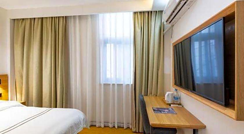 GreenTree Inn Express Shanghai Baoshan District Youyi Road Metro Station