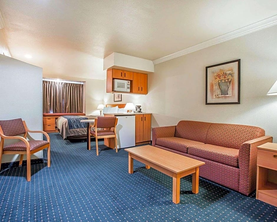 Comfort Inn & Suites Salinas