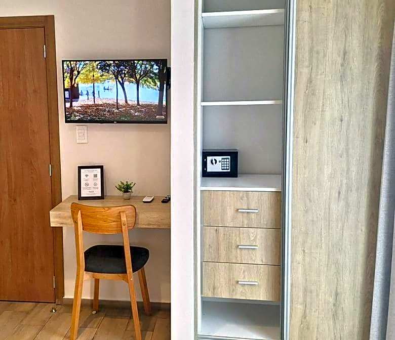 BlackStone Apart Boutique Hotel