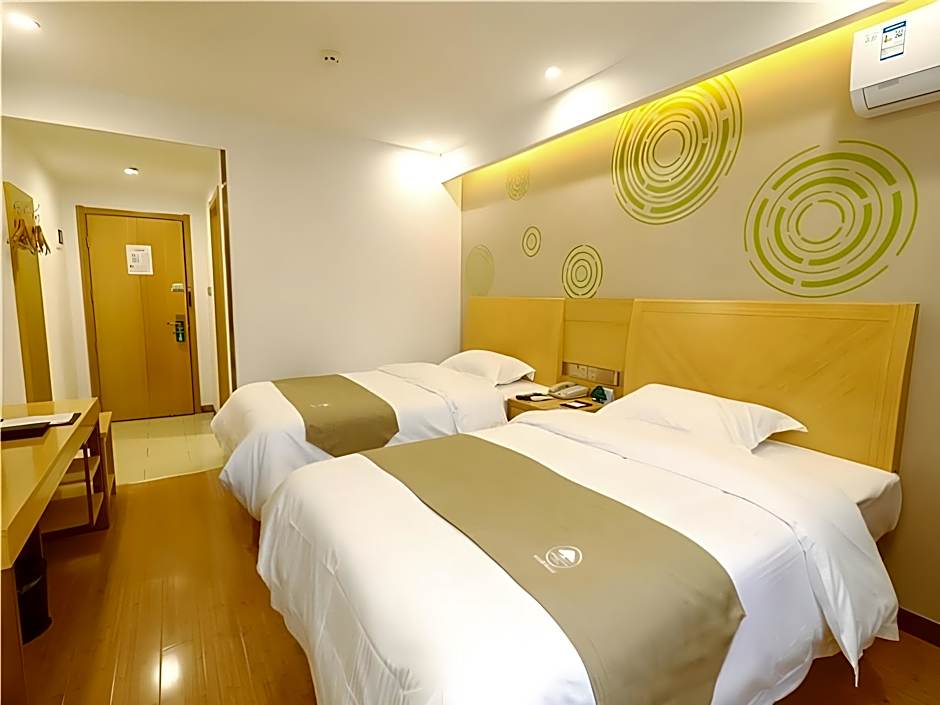 GreenTree Inn Yichun Development Zone Bus Terminal