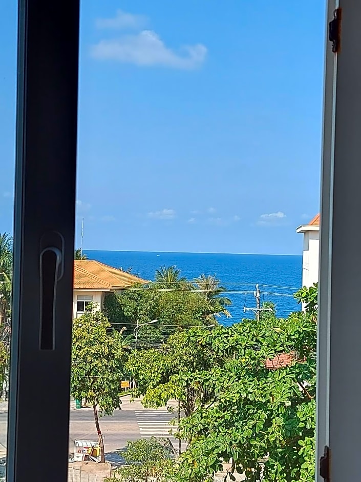 Victoria Phu Quoc Hotel
