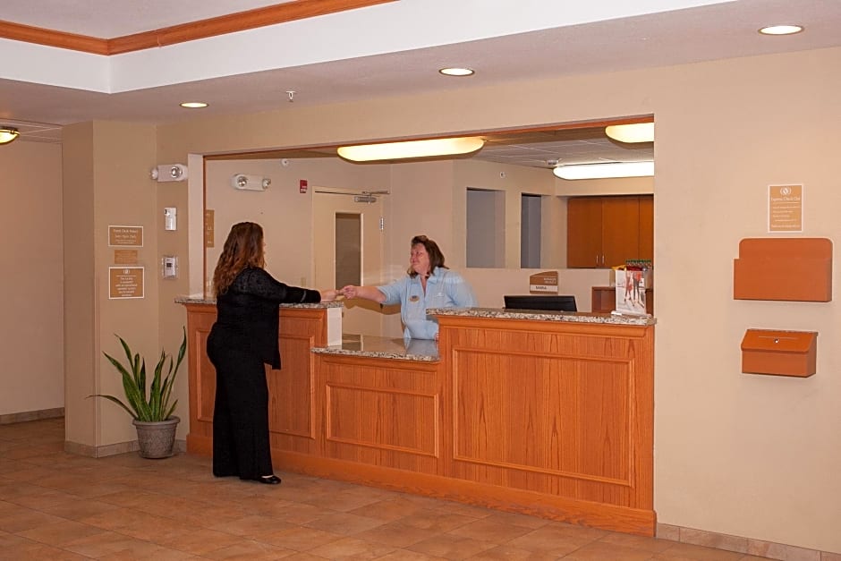 Candlewood Suites Logan Hotel