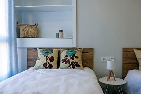 Twin Room with Bathroom
