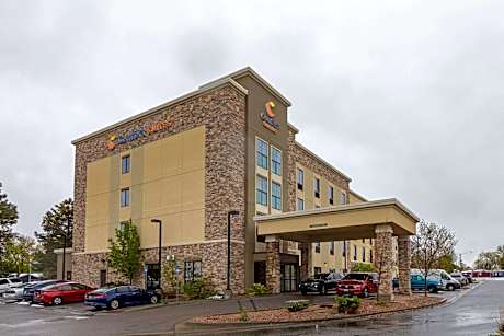 Comfort Suites Denver near Anschutz Medical Campus
