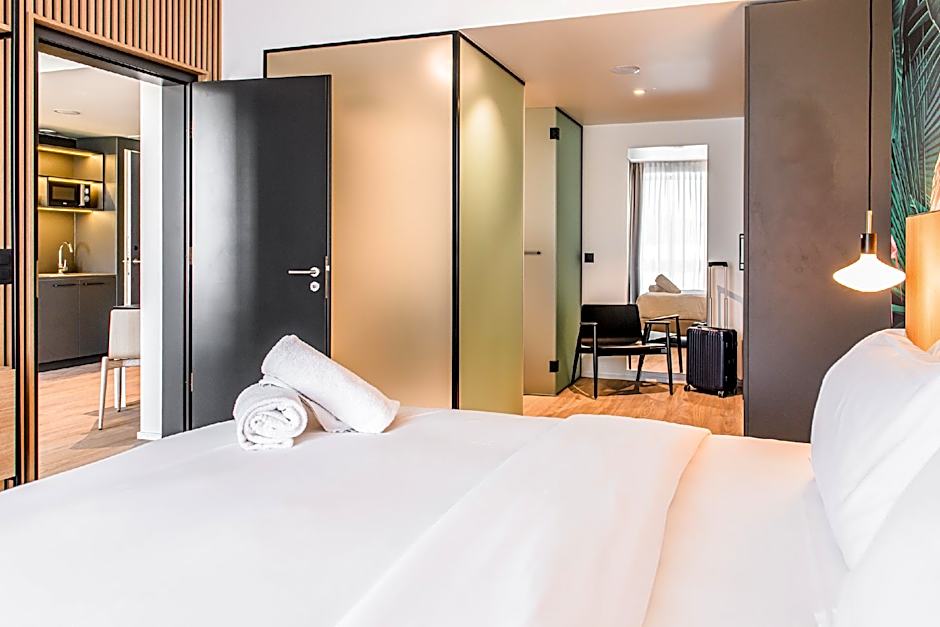 Deluxe Executive Suite — 7 fotoğraftan 1. fotoğraf