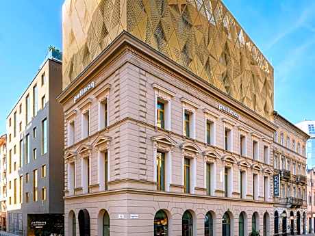 Pullman Budapest