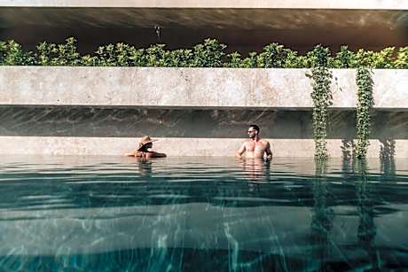 M Boutique Hotel - Designed for Adults