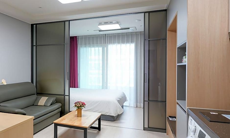 yeosu hotel first city