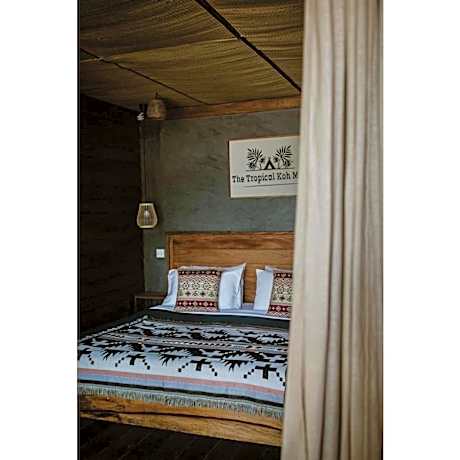 Deluxe Double Room with Balcony and Sea View