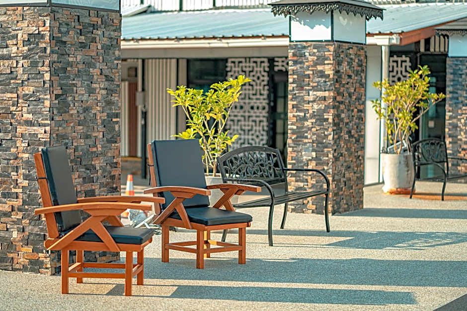 Blue Sky Residence Airport