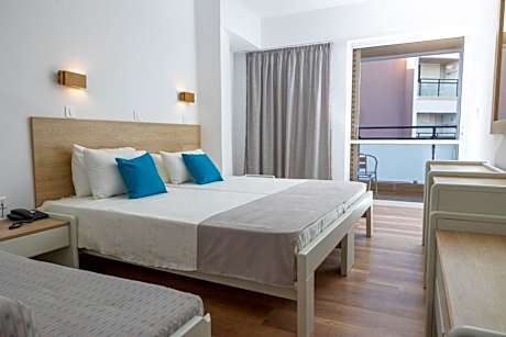 Twin Room with Garden View