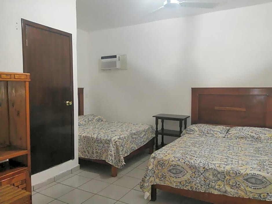 Hotel y Restaurante EL TEXANO