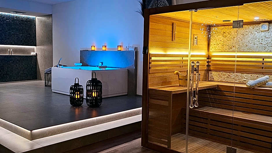 Privat-Spa mit Whirlpool und Sauna in Sursee