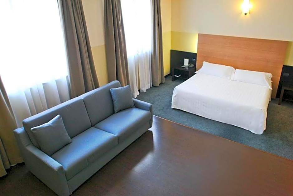 B&B HOTEL Milano Cologno Studios