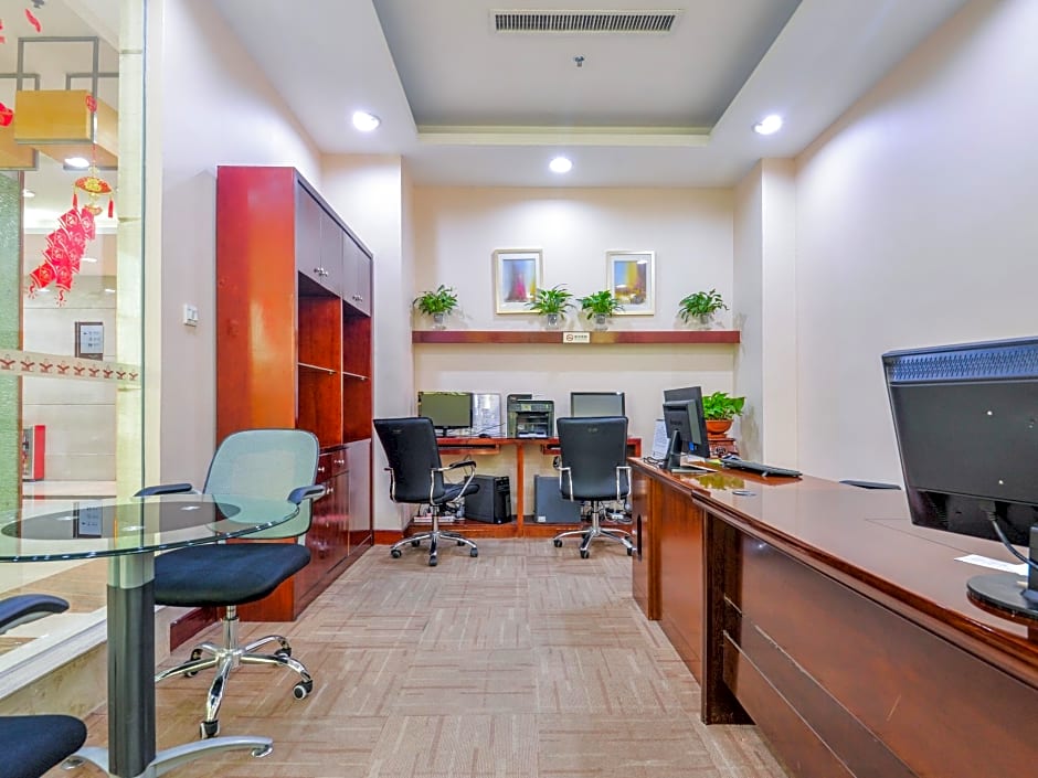 Yanling Hotel