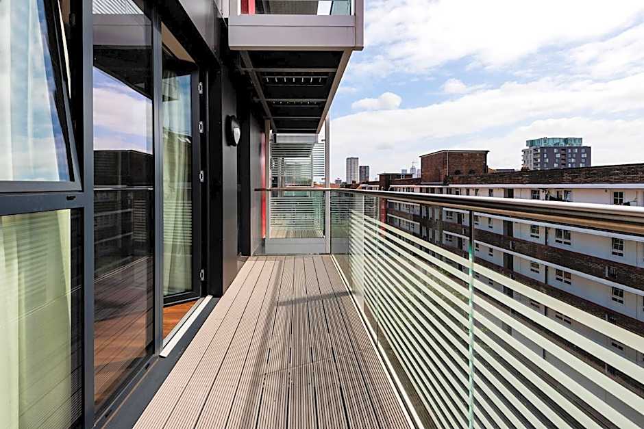 Twyne House Apartments