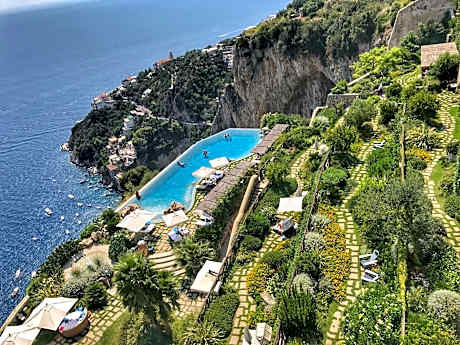 Monastero Santa Rosa Hotel & Spa
