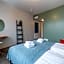 Loft - HI Eco Hostel
