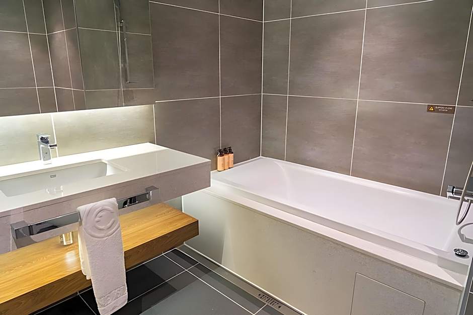 Ramada Plaza by Wyndham Jaeun