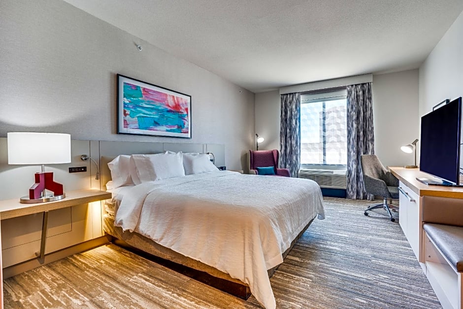 Photo 1 of 3 of Premium 1 King Bed