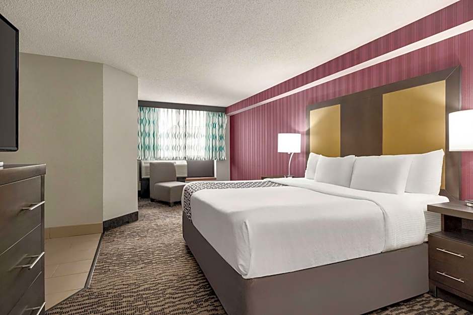 La Quinta Inn & Suites by Wyndham Newark - Elkton