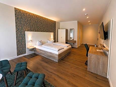 Stadthotel Dinklage, Self Check-in & Restaurant direkt am Hotel