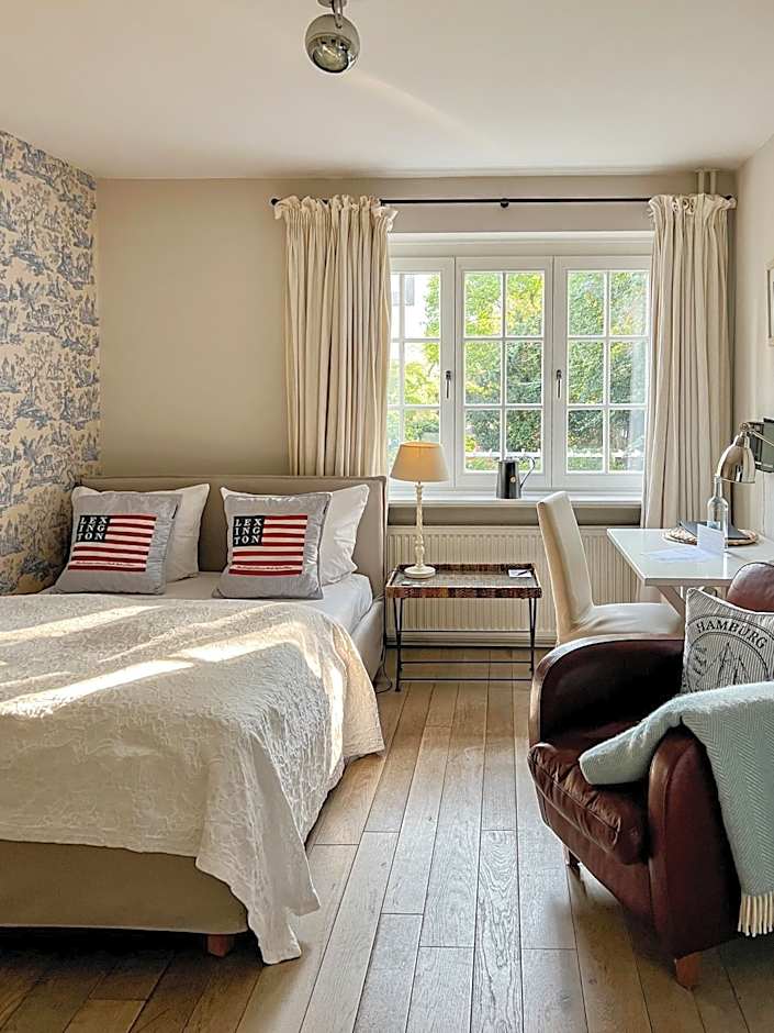 von Deska Townhouses - Ivy House