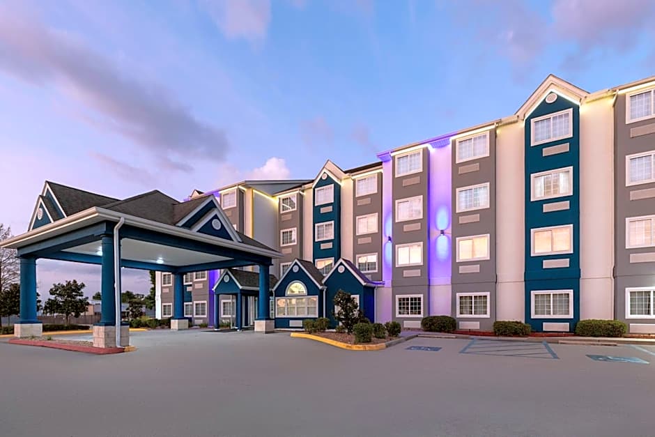 Microtel Inn & Suites by Wyndham Baton Rouge Airport