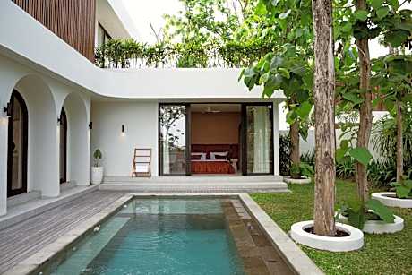 Three Bedroom Executive Villa with Rooftop