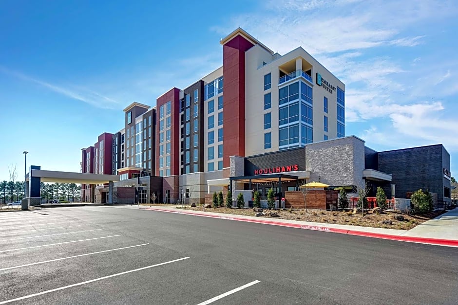 Embassy Suites by Hilton Jonesboro Red Wolf Convention Center