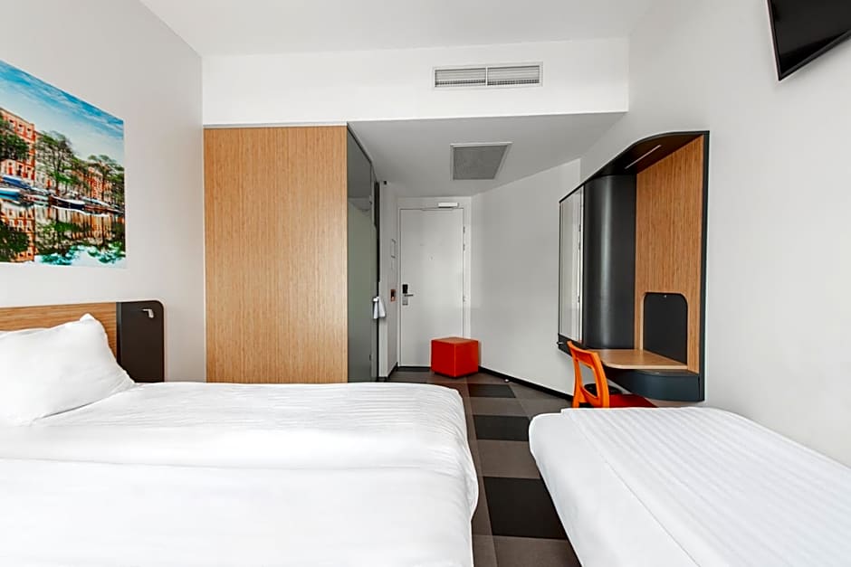 easyHotel Amsterdam Arena Boulevard