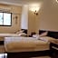 Qinbian B&B