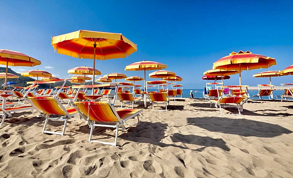 Residence with private beach in Bosa Marina just 100 meters from the sea