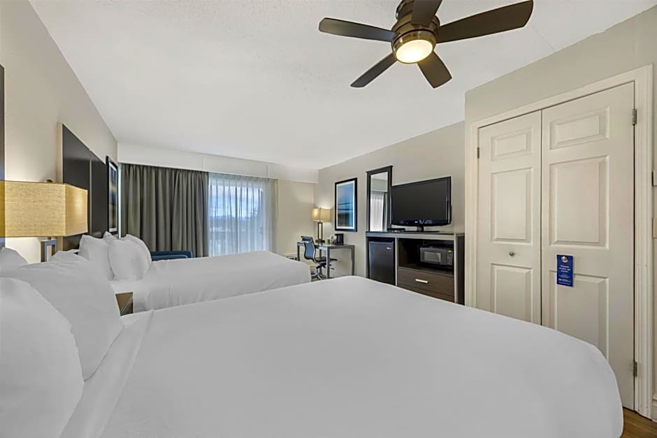 Best Western Pier Point Inn