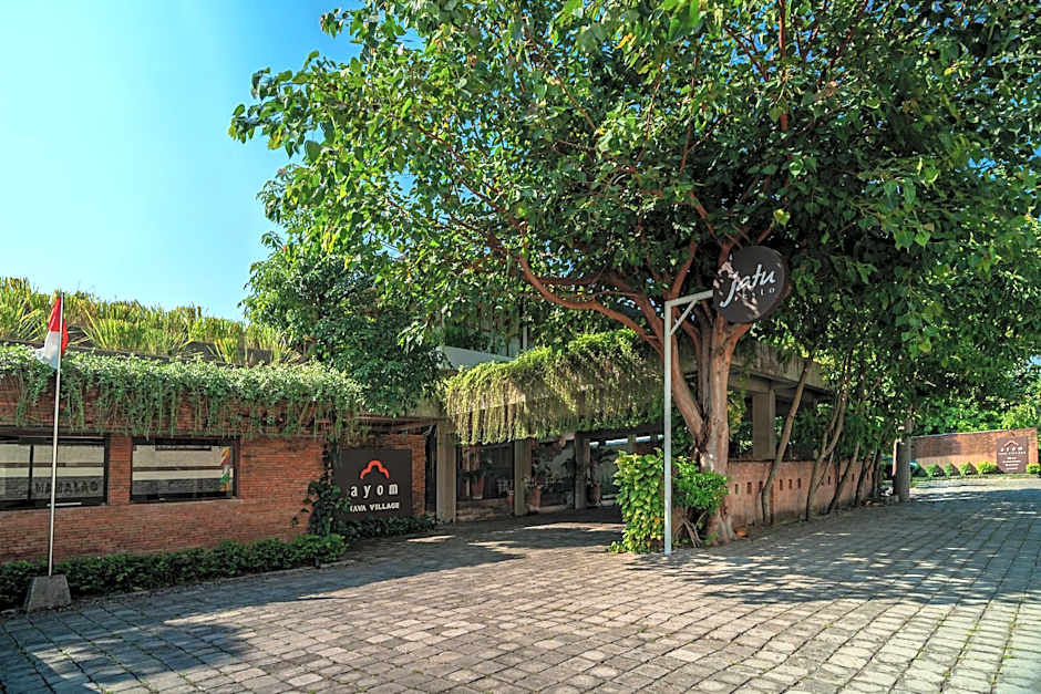 Ayom Java Village