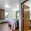 HomeTowne Studios & Suites Bentonville