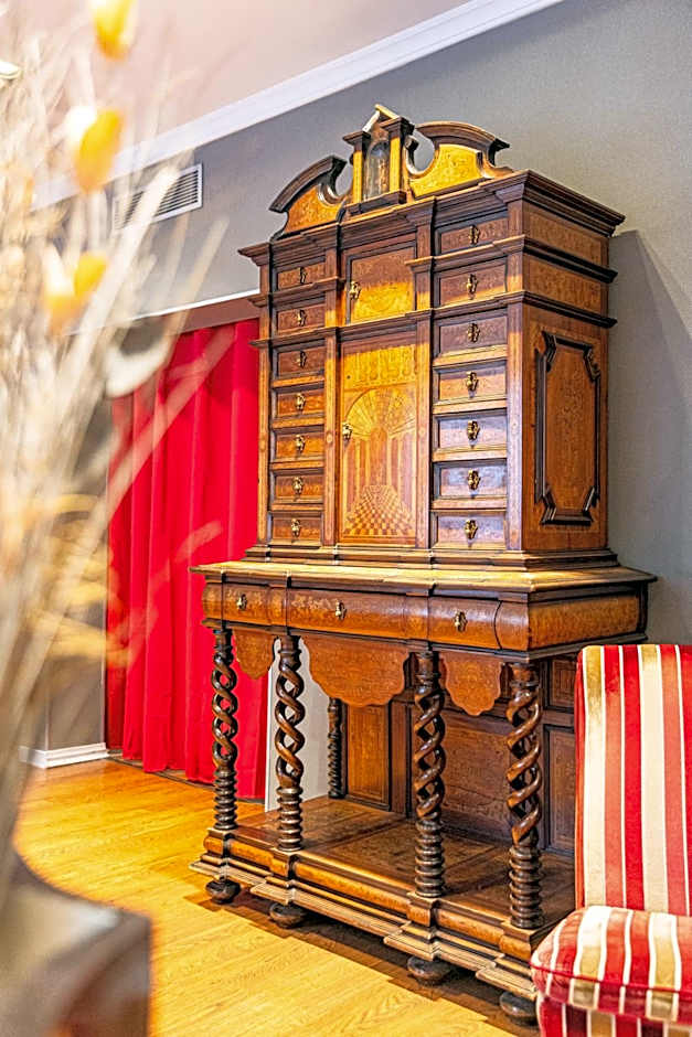 Hotel Claude Bernard Saint-Germain