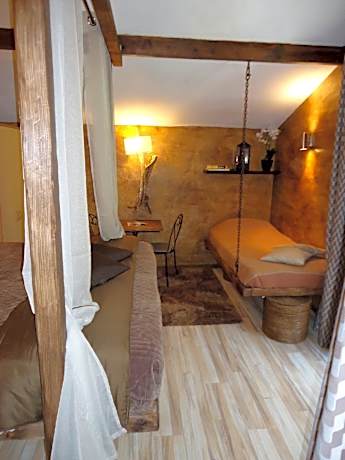 I Sumbri-Studio-Family-Garden View-Wet room