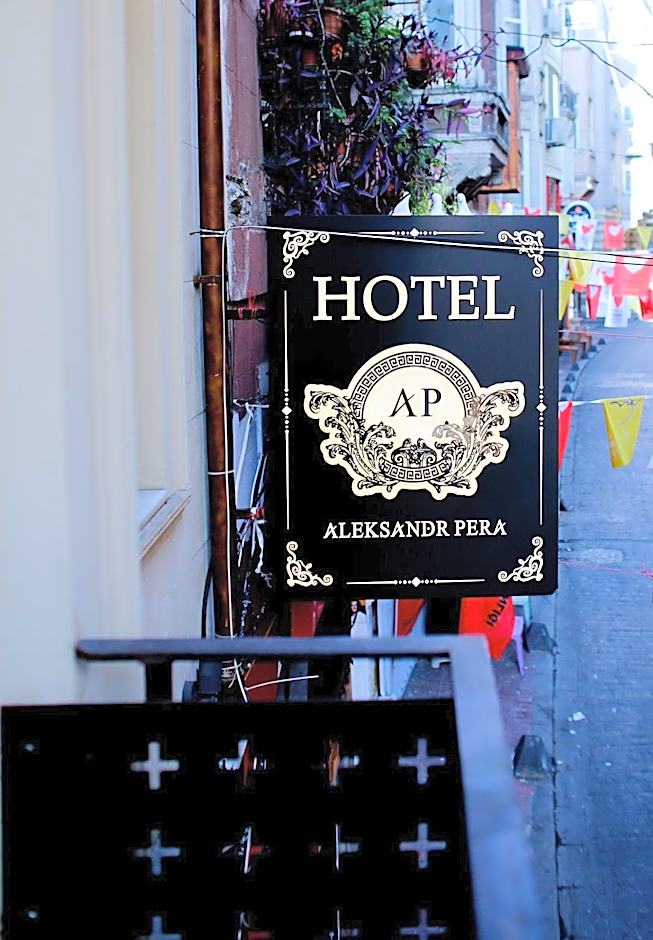 Aleksandr Pera Hotel