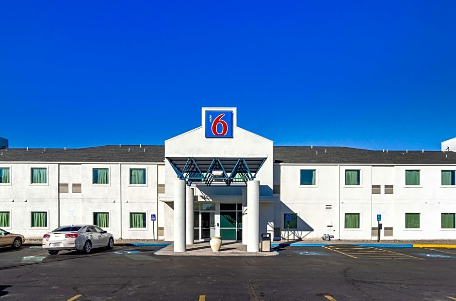 Motel 6-Wheatland, WY