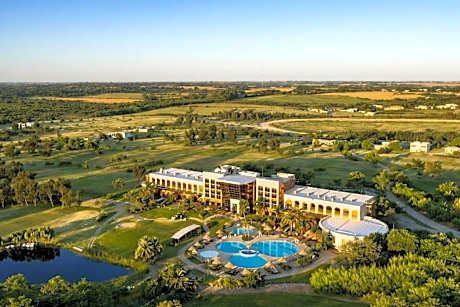 Sheraton Colonia Golf And Spa Resort
