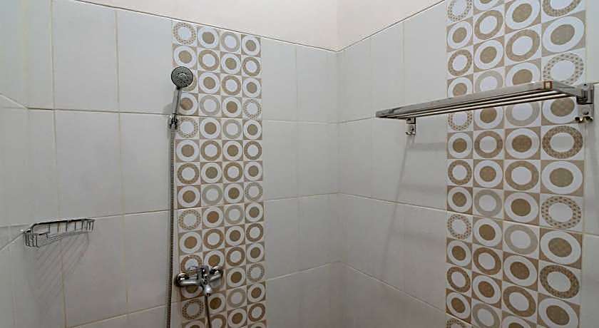 RedDoorz Syariah Plus @ Perintis Guesthouse Tasikmalaya