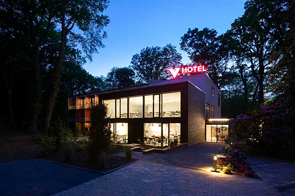 V-Hotel