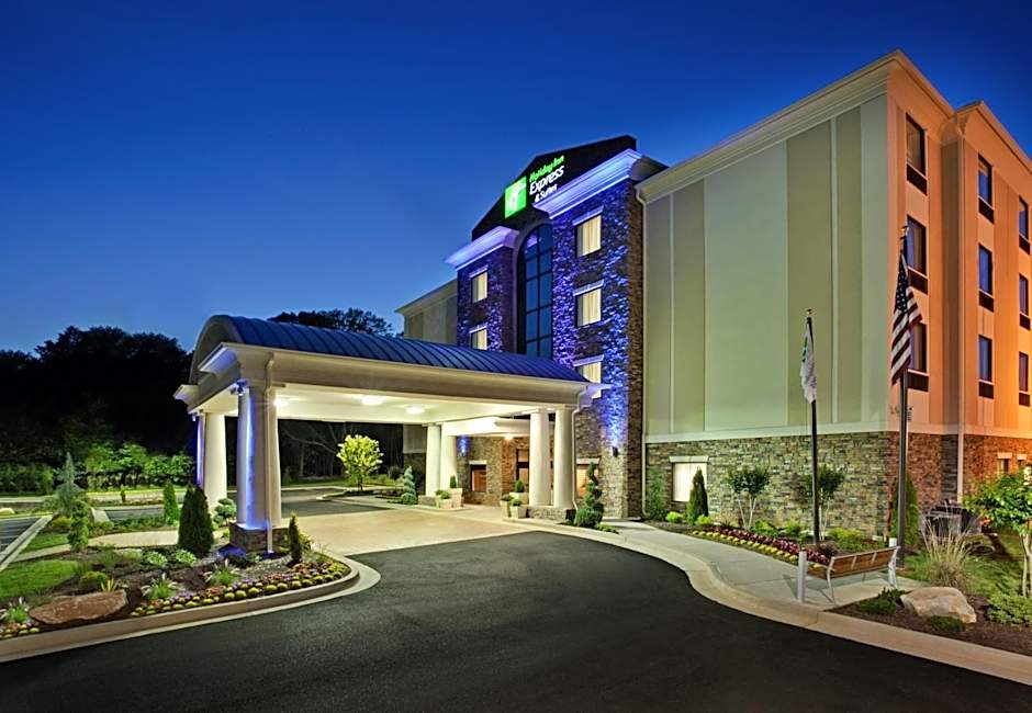 HOLIDAY INN EXPRESS HOTEL & SUITES ATLANTA SOUTHWEST-FAIRBURN By IHG