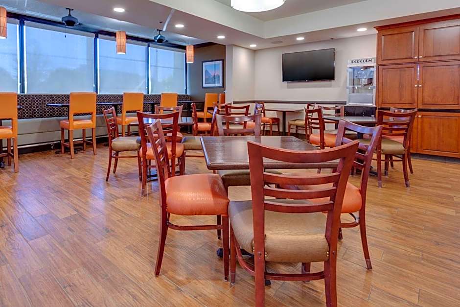 Drury Inn & Suites Memphis South