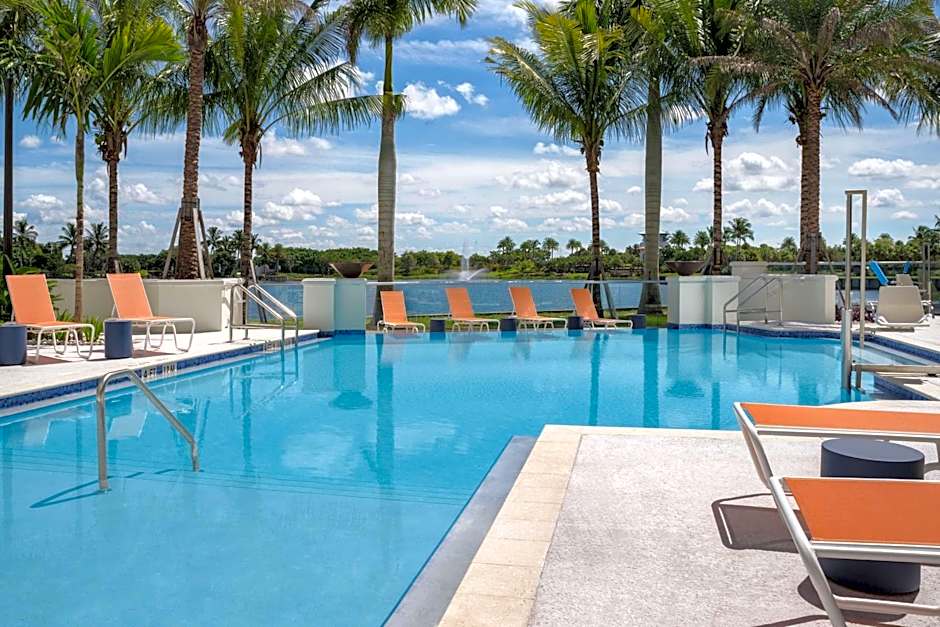 Hampton Inn & Suites Naples South