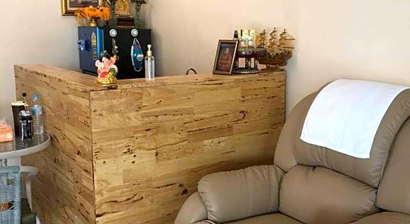 Lee Place Phatthanakan Condo