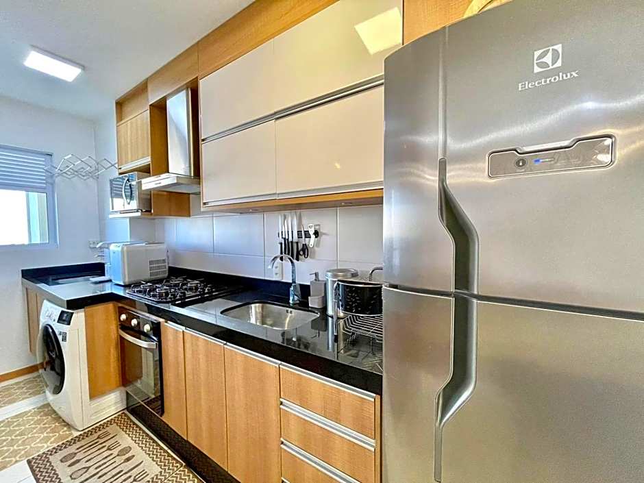 Celebrando a Vida! Piscina Aquecida, B. Carrero