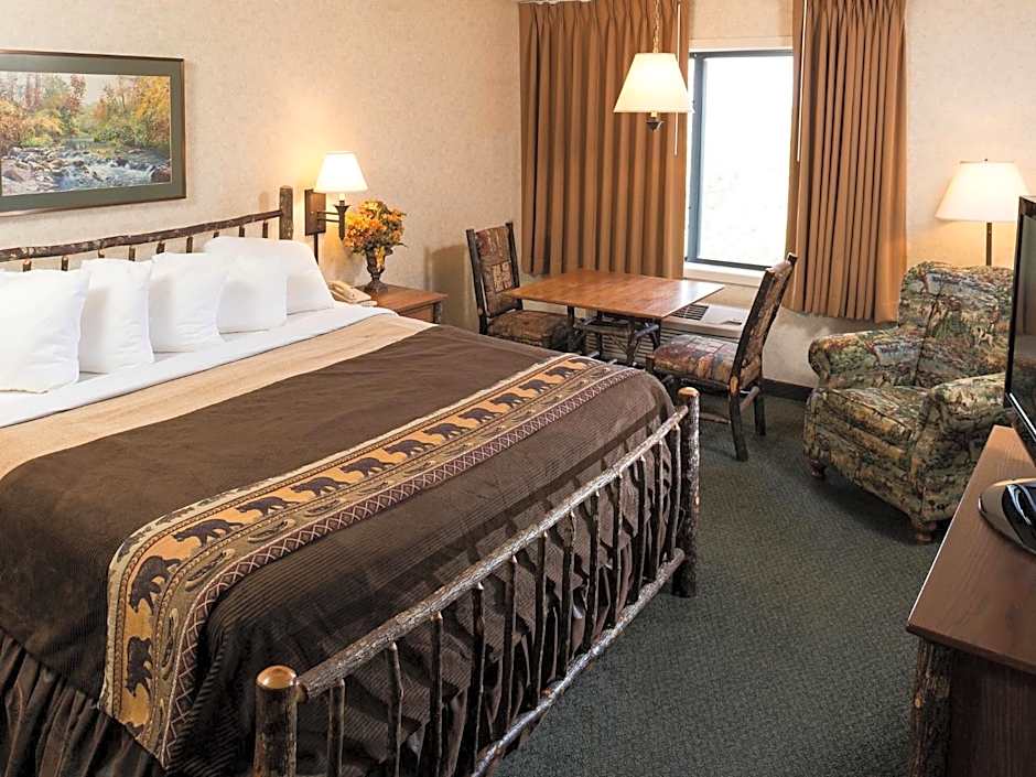 Kelly Inn and Suites Mitchell