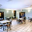 Garner Hotel Del Valle - Austin Southeast by IHG